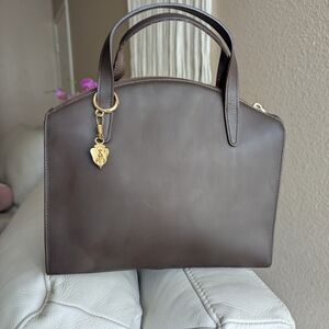 VINTAGE Gucci Small brown leather top handle handbag